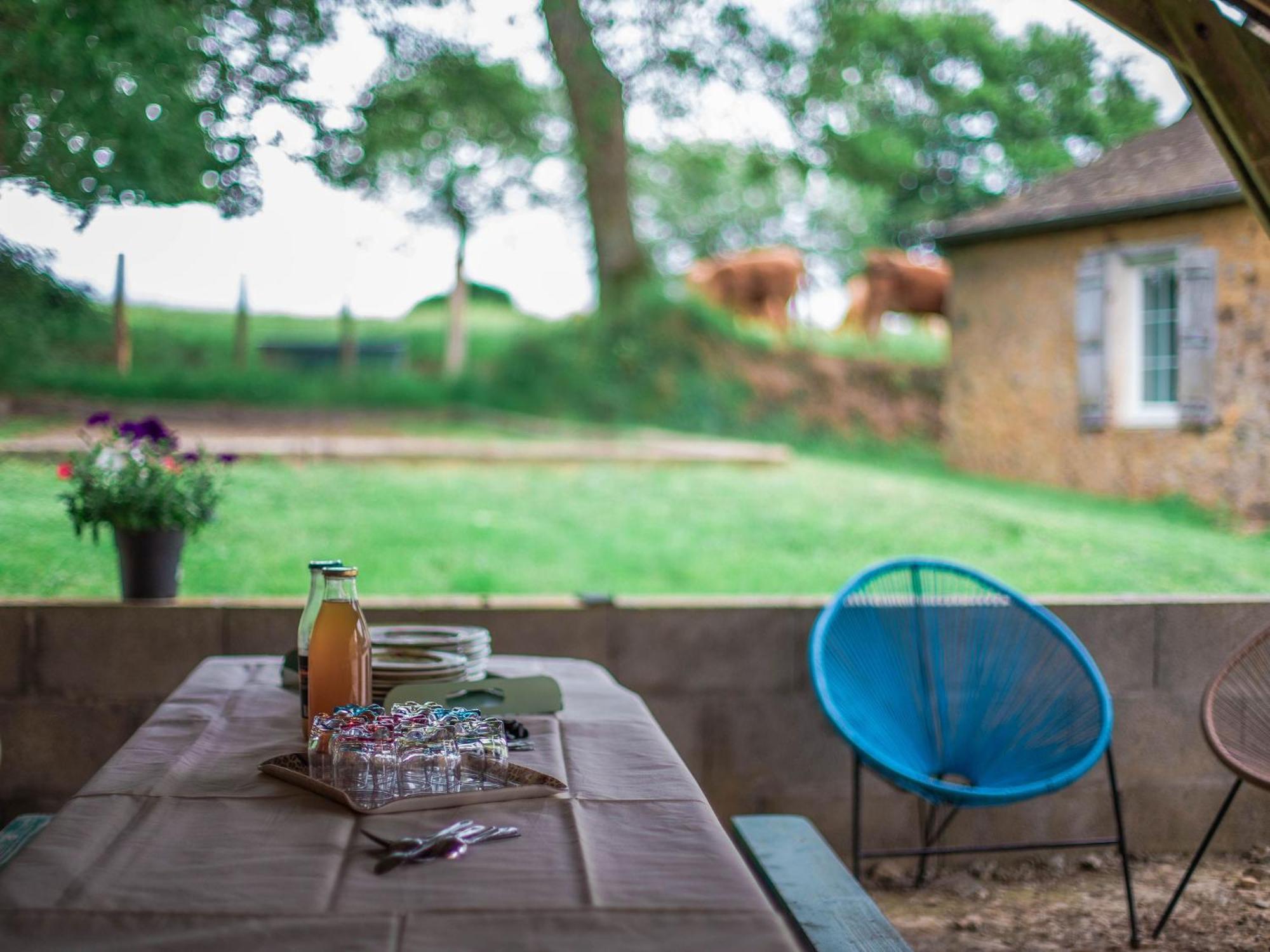 Gite De Charme Renove Avec Cheminee, Terrasse Et Proche Randonnees - Capacite 13 Pers. - Fr-1-410-179 Saint-Léonard-des-Bois 外观 照片