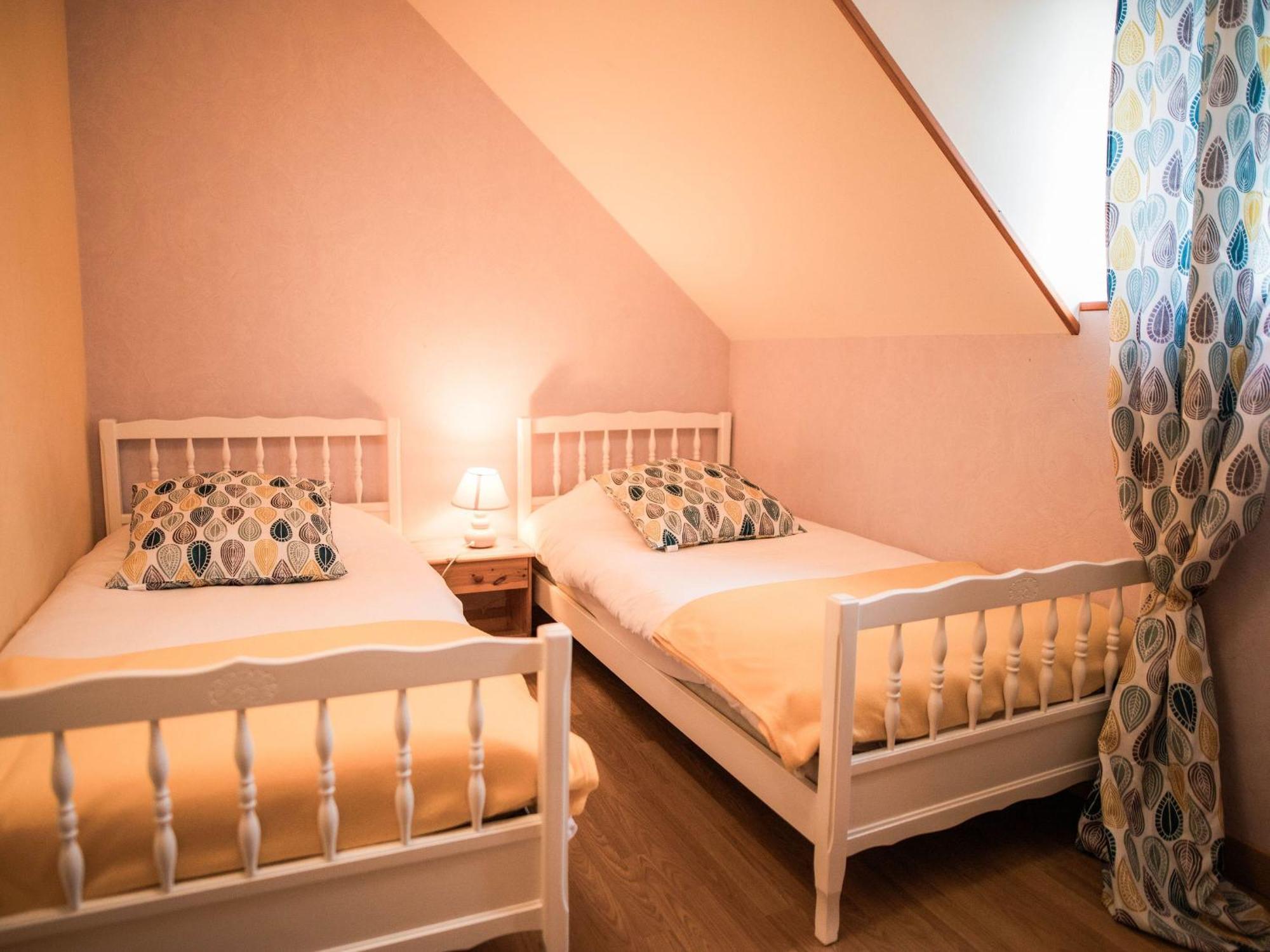 Gite De Charme Renove Avec Cheminee, Terrasse Et Proche Randonnees - Capacite 13 Pers. - Fr-1-410-179 Saint-Léonard-des-Bois 外观 照片