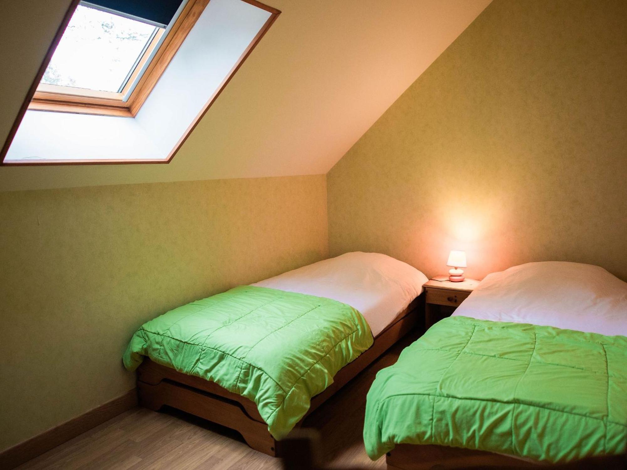 Gite De Charme Renove Avec Cheminee, Terrasse Et Proche Randonnees - Capacite 13 Pers. - Fr-1-410-179 Saint-Léonard-des-Bois 外观 照片